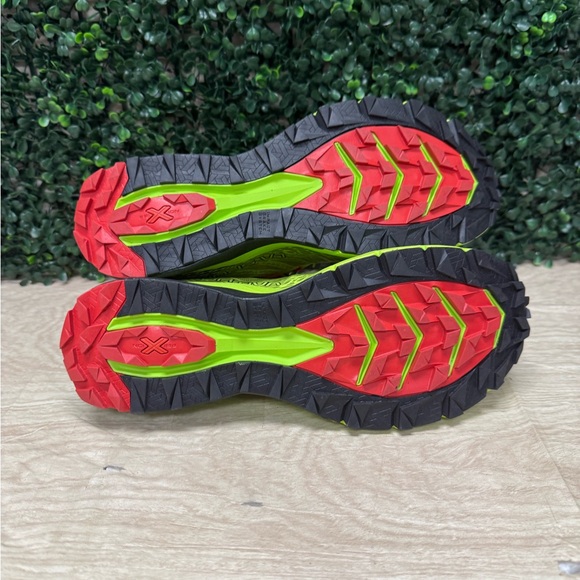 La Sportiva Neon Green Trail Running Shoes - M9 - Picture 7 of 9
